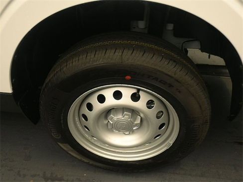 New 2026 Ford Maverick XL image 9