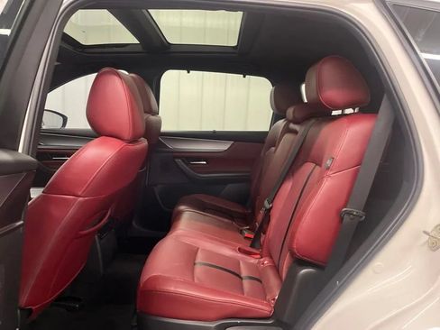 Used 2025 MAZDA CX-70 Plug-In Hybrid w/ Premium Plus AWD/4WD image 18