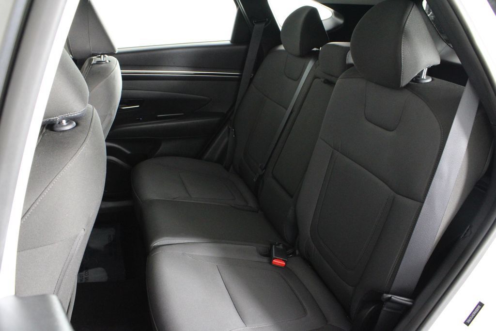 Certified 2022 Hyundai Tucson SE FWD image 21
