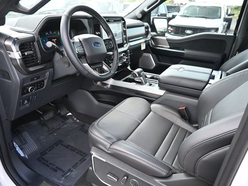 New 2026 Ford F150 Platinum w/ Equipment Group 702A High AWD/4WD image 16