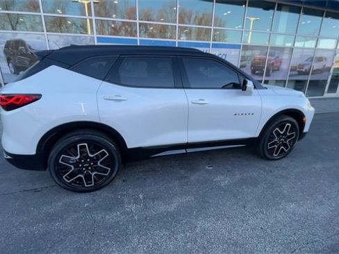 Certified 2023 Chevrolet Blazer RS w/ Enhanced Convenience Package image 8