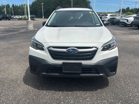 Used 2021 Subaru Outback AWD/4WD image 2
