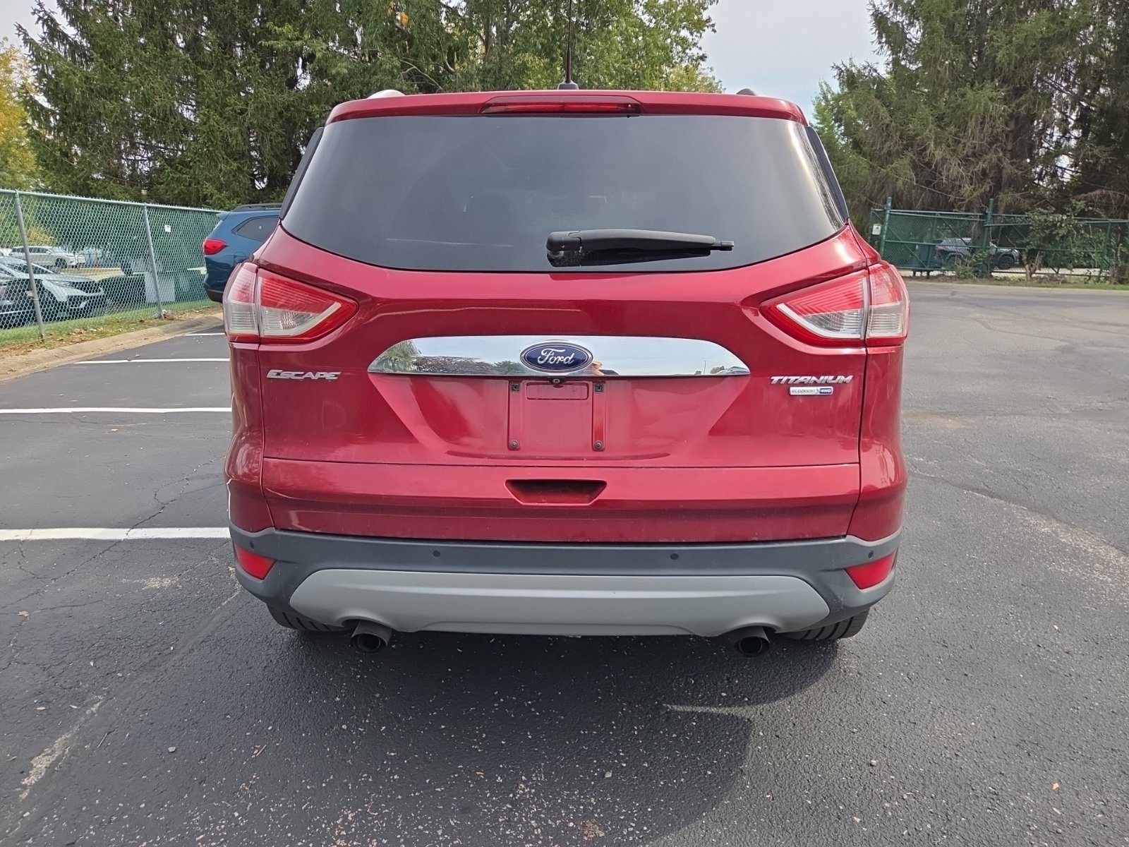 Used 2015 Ford Escape Titanium w/ Equipment Group 301A AWD/4WD image 5