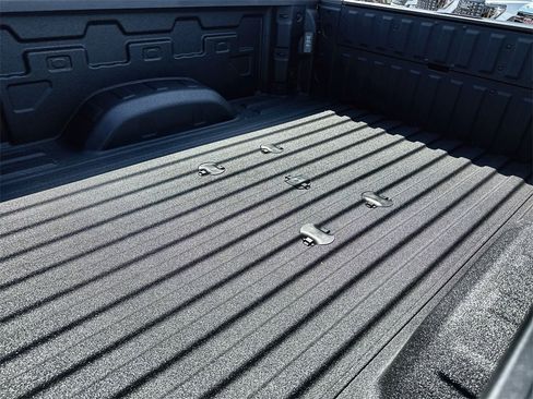 New 2026 GMC Sierra 2500 AT4 w/ AT4 Premium Plus Package image 18