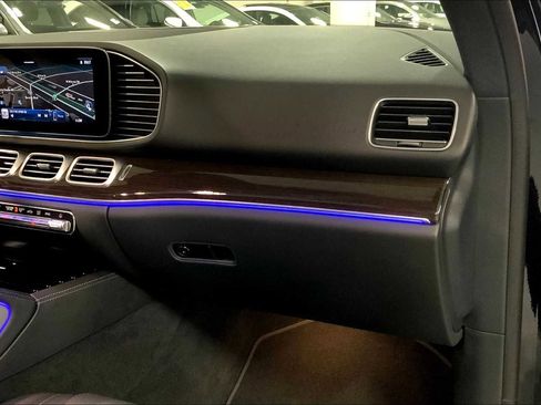 Certified 2025 Mercedes-Benz GLE 350 4MATIC image 18
