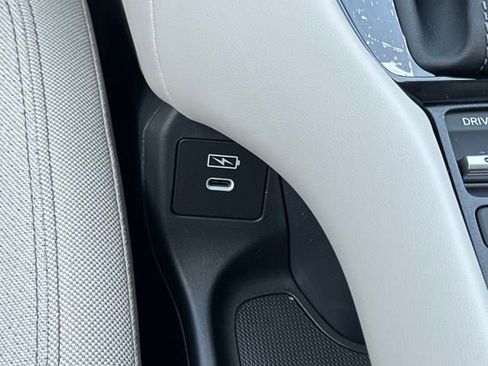 New 2026 Honda HR-V LX image 24