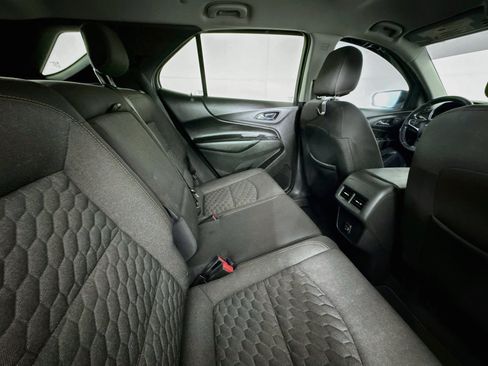 Used 2020 Chevrolet Equinox LT FWD image 23