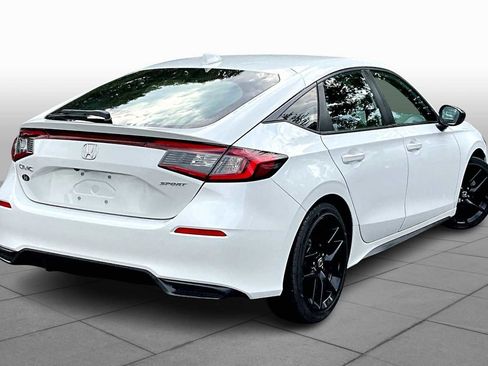 Used 2023 Honda Civic Sport image 12