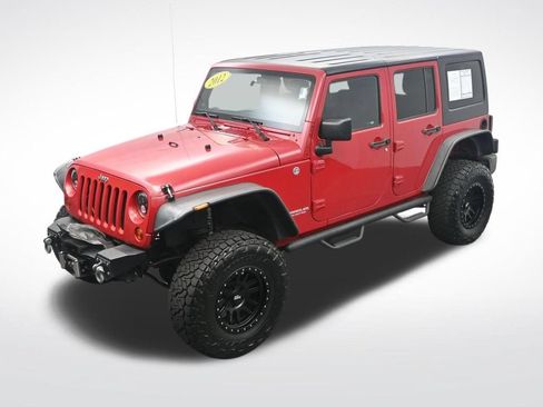 Used 2012 Jeep Wrangler Unlimited Rubicon w/ Connectivity Group AWD/4WD image 27