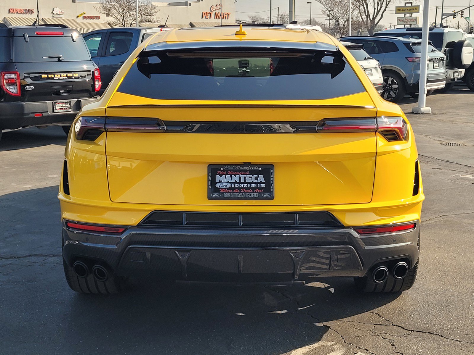Used 2024 Lamborghini Urus Performante AWD/4WD image 5