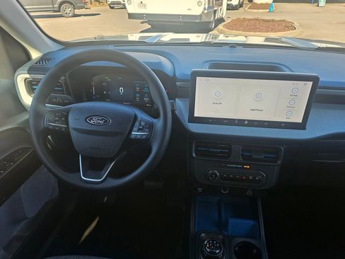 New 2025 Ford Maverick XLT image 11