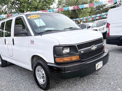 Used 2013 Chevrolet Express 2500 w/ Power Package RWD image 4