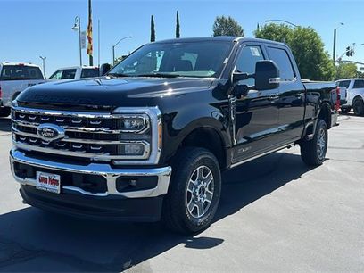 New 2025 Ford F250 Lariat w/ FX4 Off-Road Package