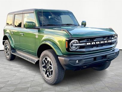 New 2025 Ford Bronco Outer Banks