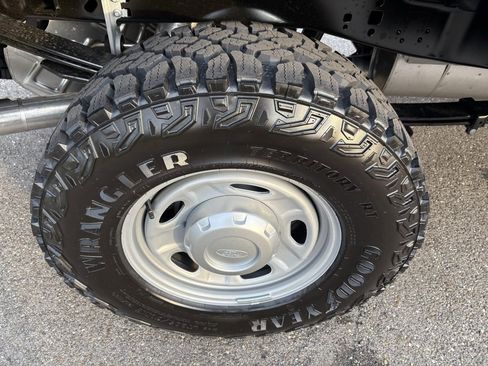 New 2026 Ford F250 XL w/ XL Off-Road Package image 17