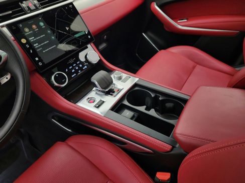 Used 2021 Jaguar F-PACE R-Dynamic S AWD/4WD image 14