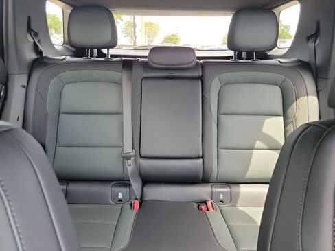 Used 2026 GMC Terrain AT4 w/ Convenience Package III AWD/4WD image 11