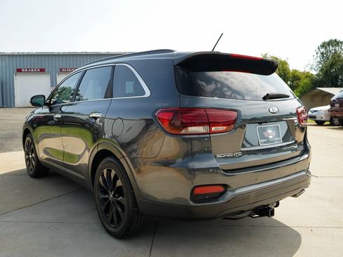 Used 2020 Kia Sorento S AWD/4WD image 4
