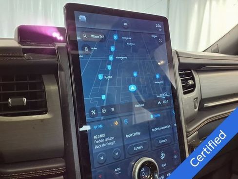 Certified 2023 Ford Expedition Max Platinum AWD/4WD image 4