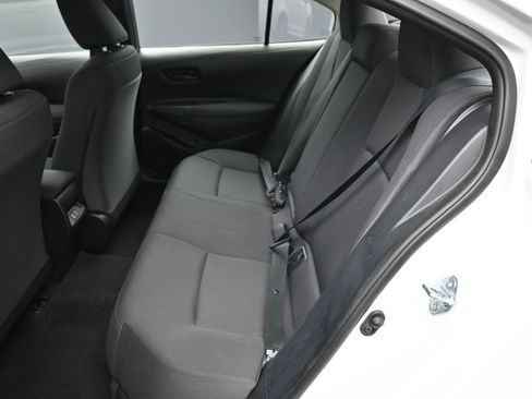 Certified 2025 Toyota Corolla LE image 20