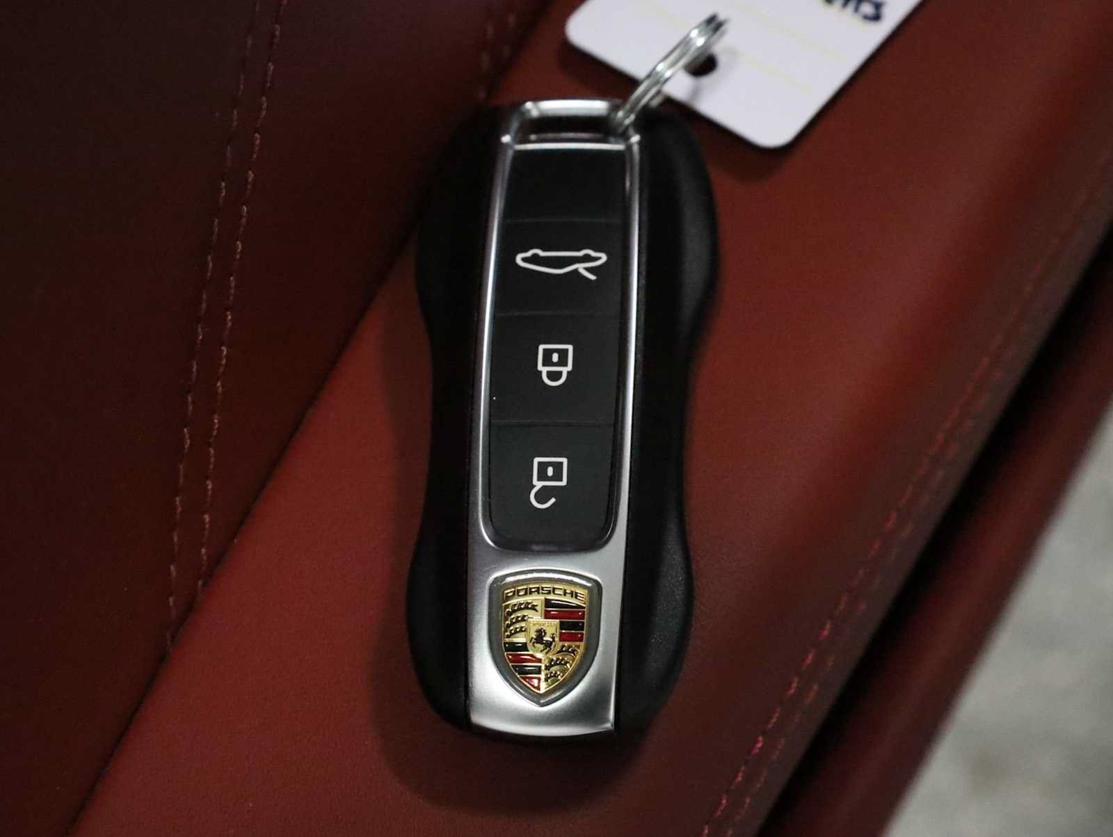 Certified 2024 Porsche 911 Targa 4 GTS AWD/4WD image 42
