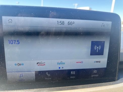 Used 2021 Ford Escape SE w/ SE Sport Appearance Package image 13