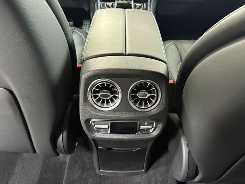 Used 2024 Mercedes-Benz G 63 AMG 4MATIC image 30