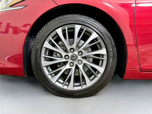 Used 2019 Lexus ES 350 Luxury image 39