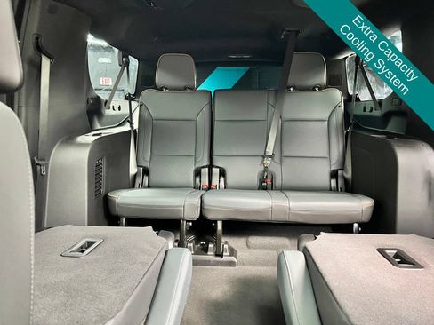 Used 2026 GMC Yukon XL AT4 w/ AT4 Premium Plus Package AWD/4WD image 20