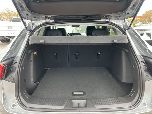 New 2026 Chevrolet Trax LT image 27