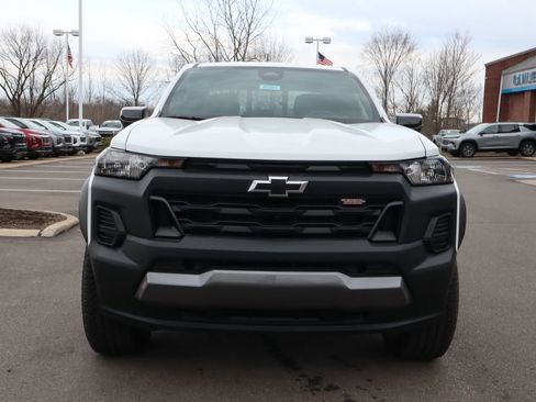 New 2024 Chevrolet Colorado Trail Boss w/ LPO, Dark Essentials Package image 3