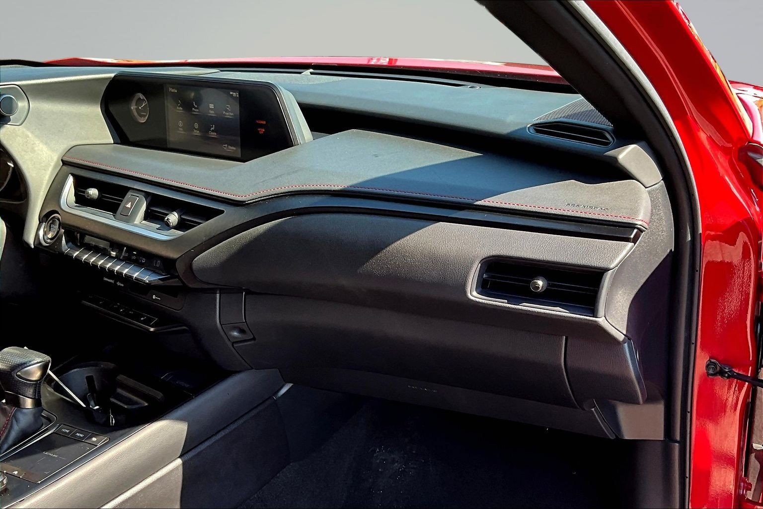 Used 2019 Lexus UX 200 F Sport FWD image 23