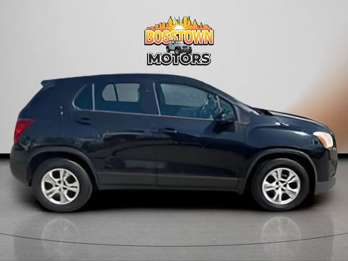 Used 2016 Chevrolet Trax LS FWD image 6