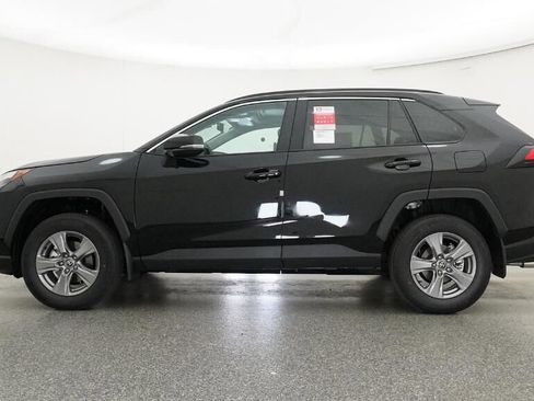 New 2025 Toyota RAV4 XLE image 19