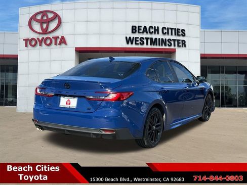 Certified 2025 Toyota Camry SE image 12
