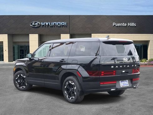 New 2026 Hyundai Santa Fe SE FWD image 8