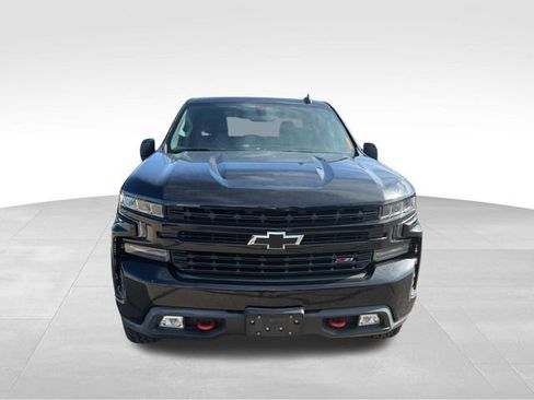 Used 2019 Chevrolet Silverado 1500 LT Trail Boss AWD/4WD image 3
