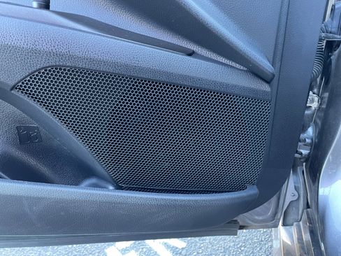 Used 2021 Toyota Camry LE image 27