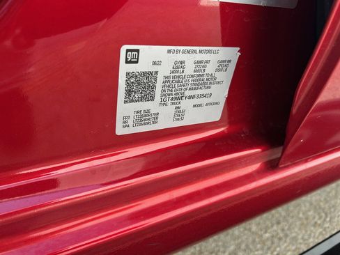 Used 2022 GMC Sierra 3500 Denali w/ Denali Ultimate Package image 11