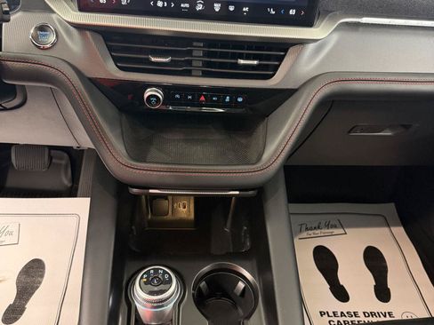 Certified 2025 Ford Explorer ST-Line w/ ST-Line Street Pack AWD/4WD image 21