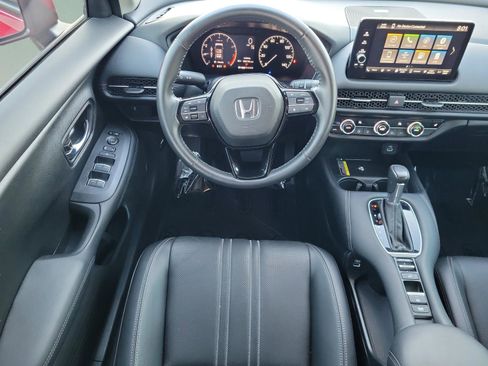 Used 2023 Honda HR-V EX-L image 14