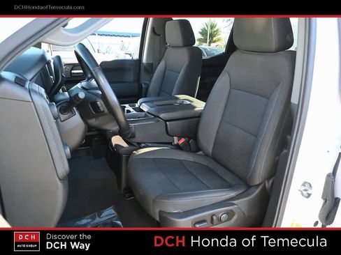 Used 2022 Chevrolet Silverado 1500 LT w/ Safety Package image 18