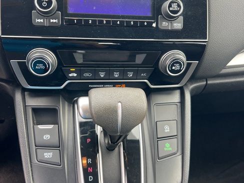 Used 2020 Honda CR-V LX image 29