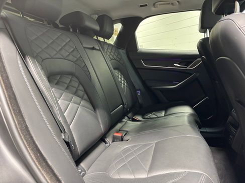 Used 2023 Jaguar F-PACE S image 38