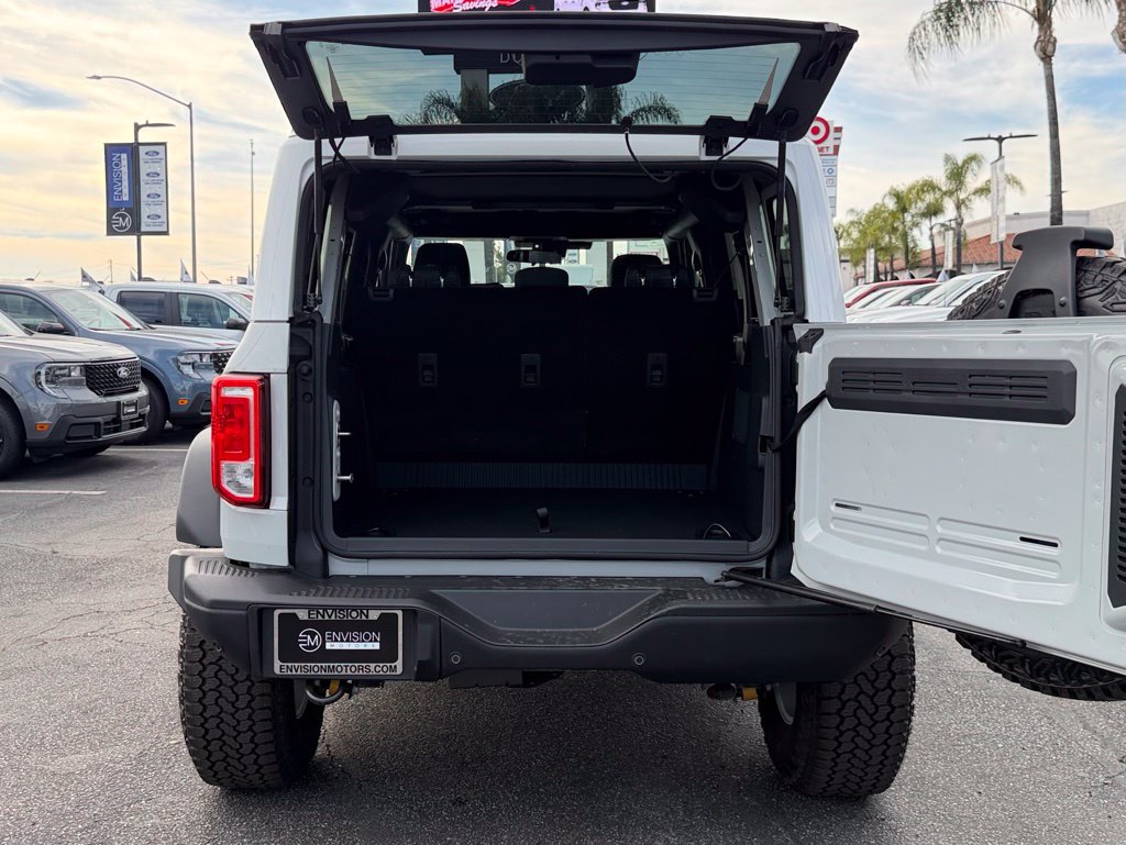New 2026 Ford Bronco Heritage Edition AWD/4WD image 11