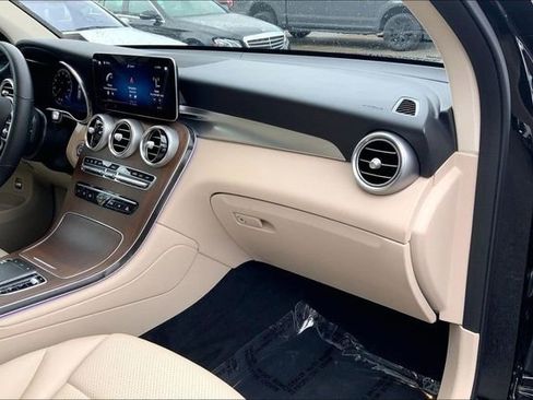 Certified 2022 Mercedes-Benz GLC 300 4MATIC image 15