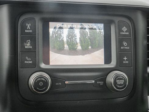 Used 2024 RAM 3500 Tradesman w/ Chrome Appearance Group image 23