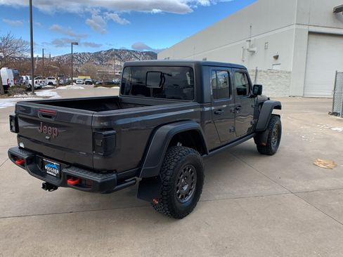 Used 2022 Jeep Gladiator Rubicon w/ Cold Weather Group image 5