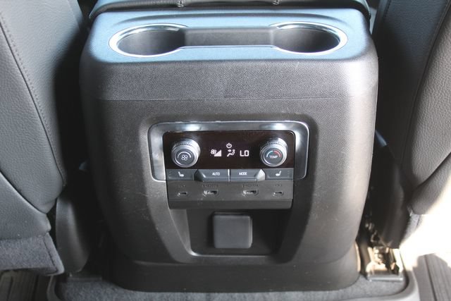 Used 2025 GMC Yukon Denali w/ Denali Reserve Package AWD/4WD image 22