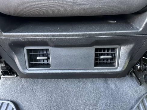 Used 2022 Chevrolet Silverado 1500 Custom image 16